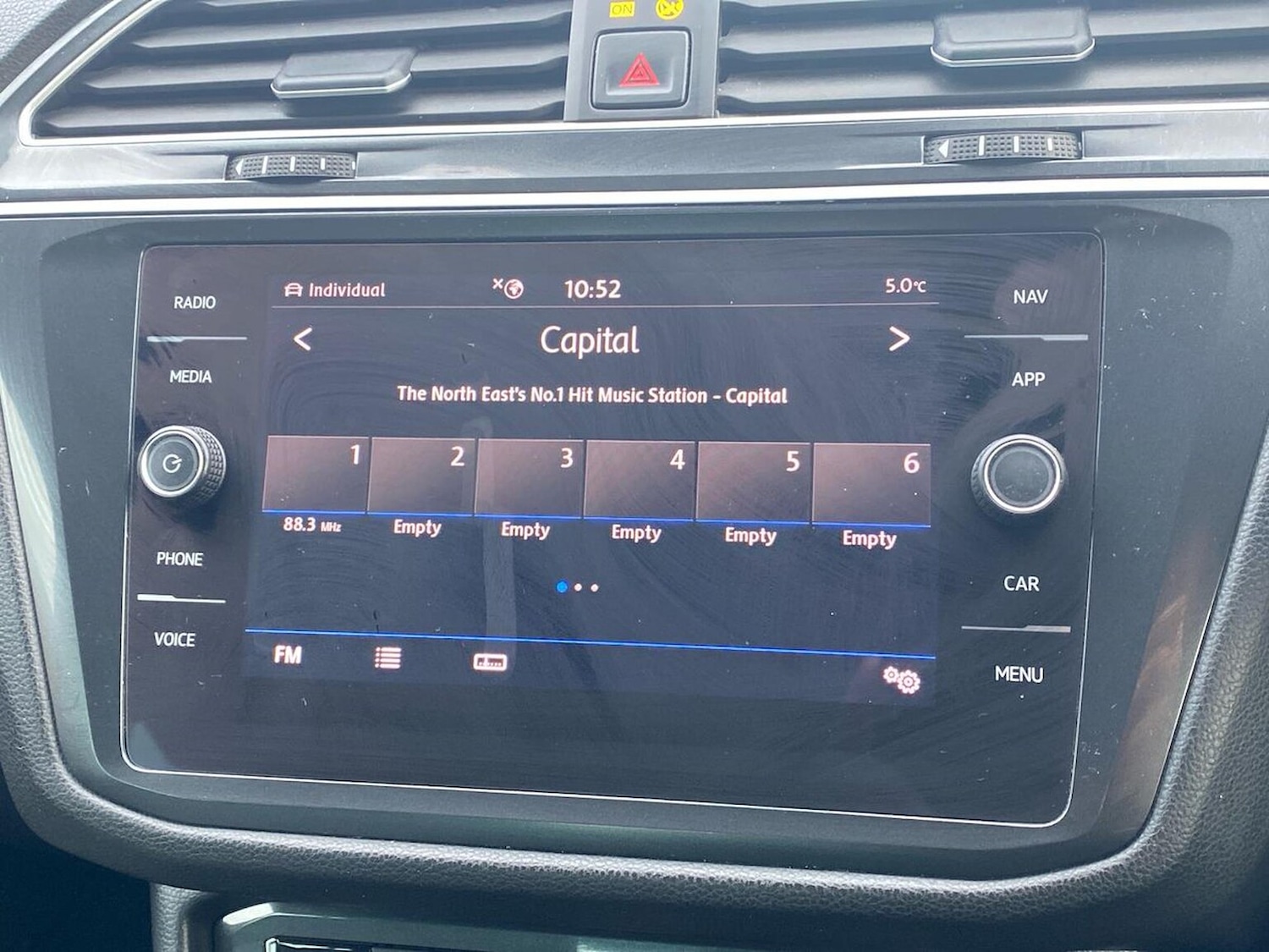 Used Volkswagen Tiguan 2018 for sale - 76832039: Photo 11