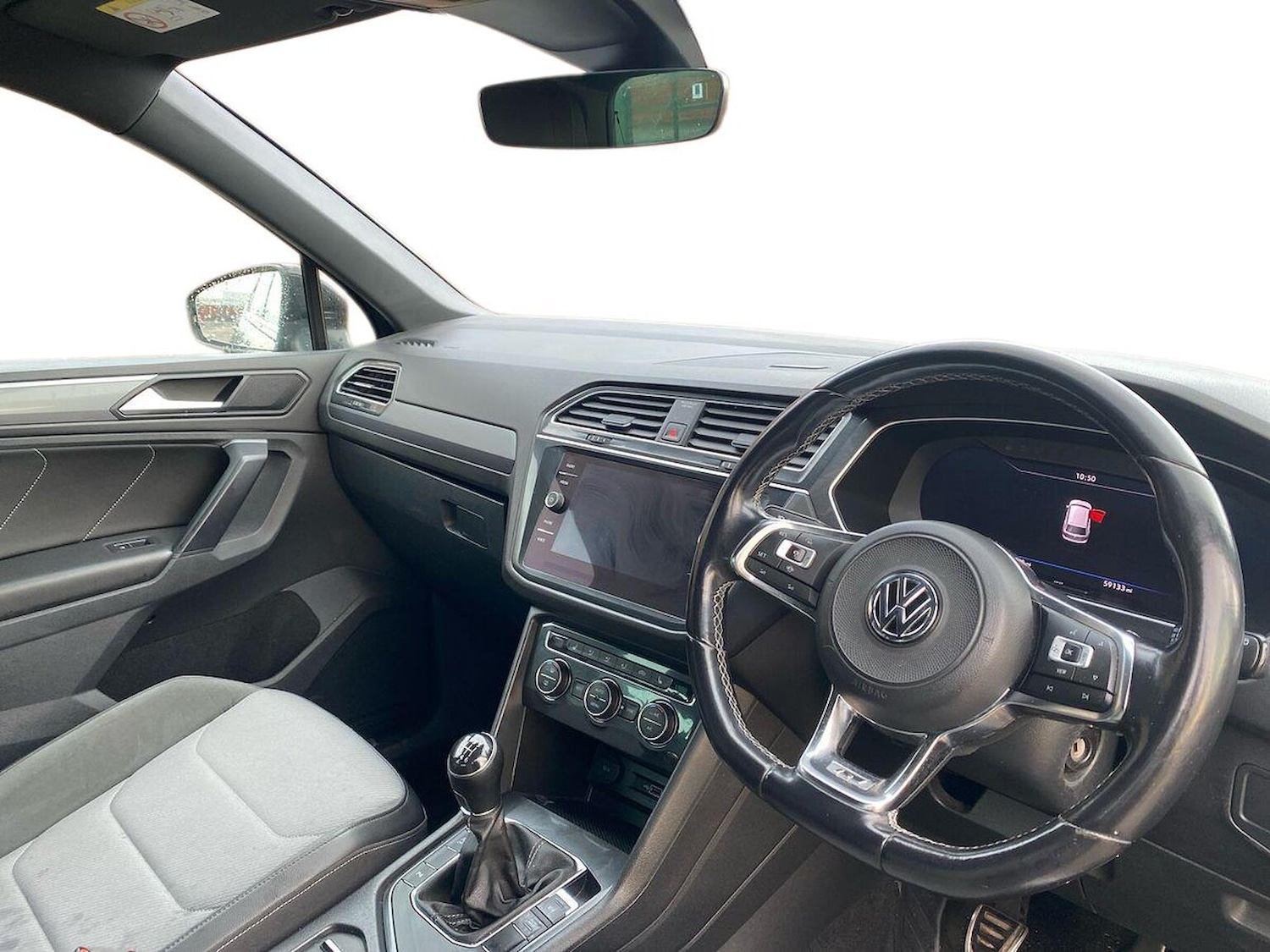 Used Volkswagen Tiguan 2018 for sale - 76832039: Photo 15