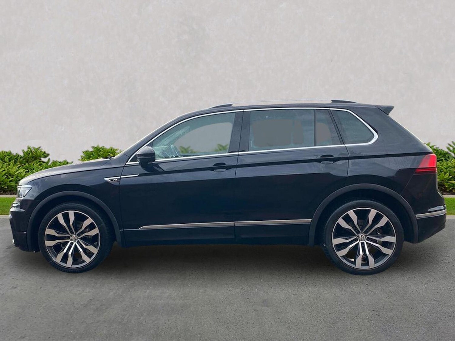 Used Volkswagen Tiguan 2018 for sale - 76832039: Photo 19