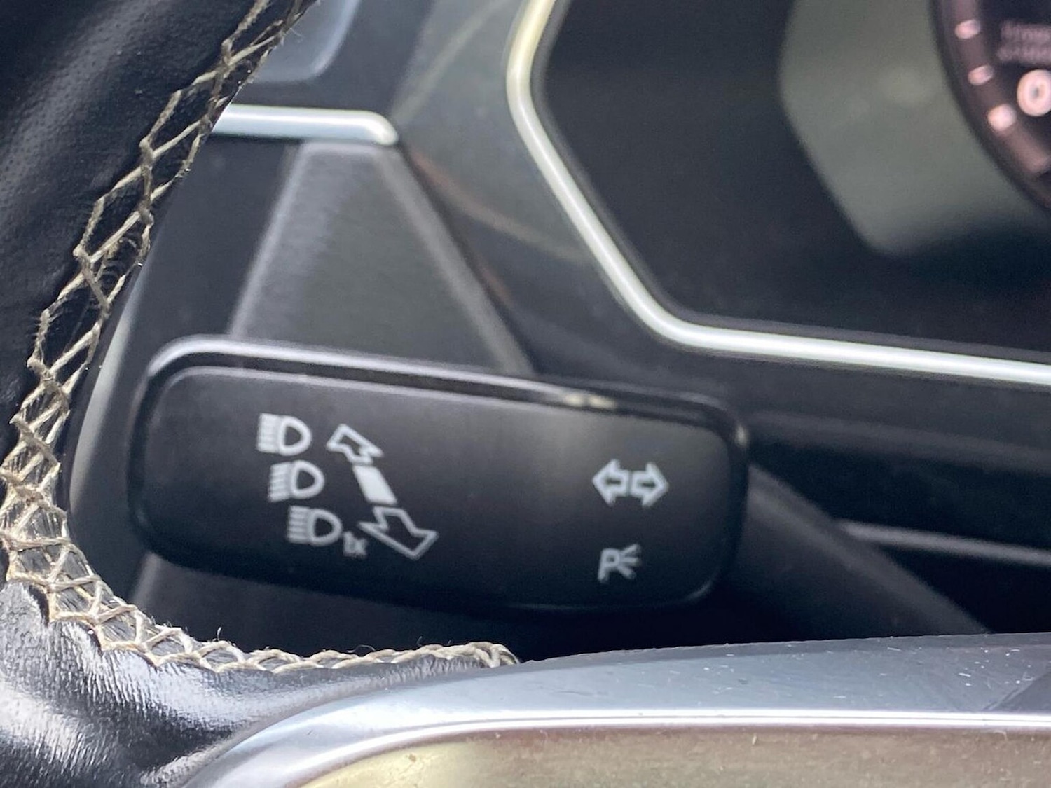 Used Volkswagen Tiguan 2018 for sale - 76832039: Photo 29