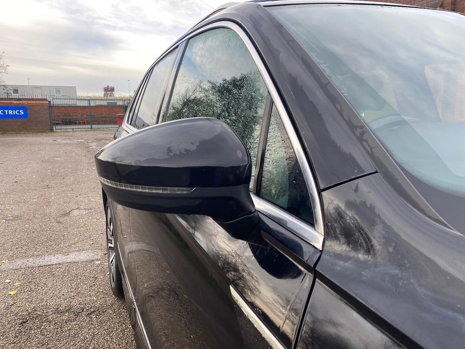 Used Volkswagen Tiguan 2018 for sale - 76832039: Photo 37