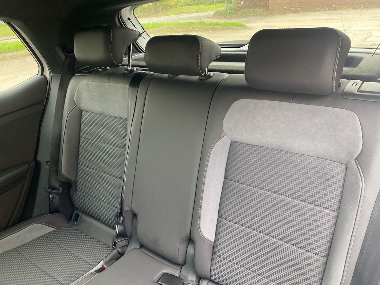 Used Volkswagen T-Cross 2020 for sale - 76253696: Photo 16