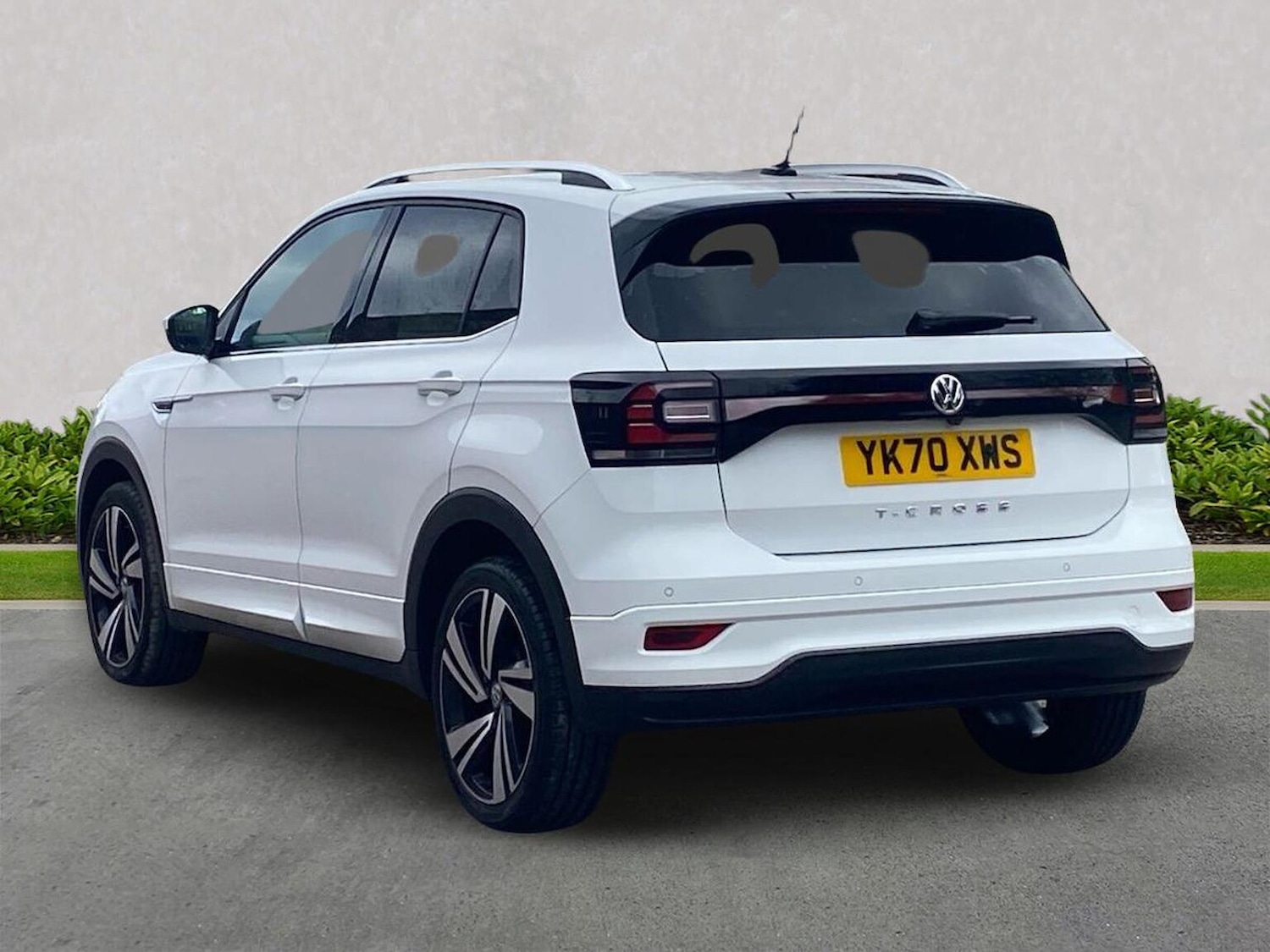 Used Volkswagen T-Cross 2020 for sale - 76253696: Photo 2