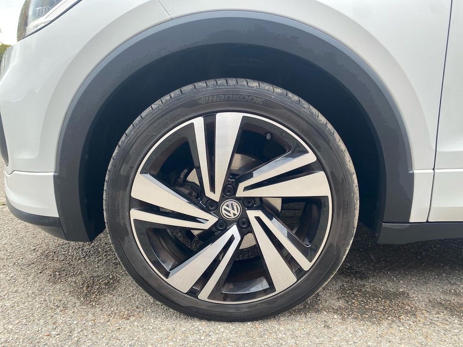 Used Volkswagen T-Cross 2020 for sale - 76253696: Photo 6