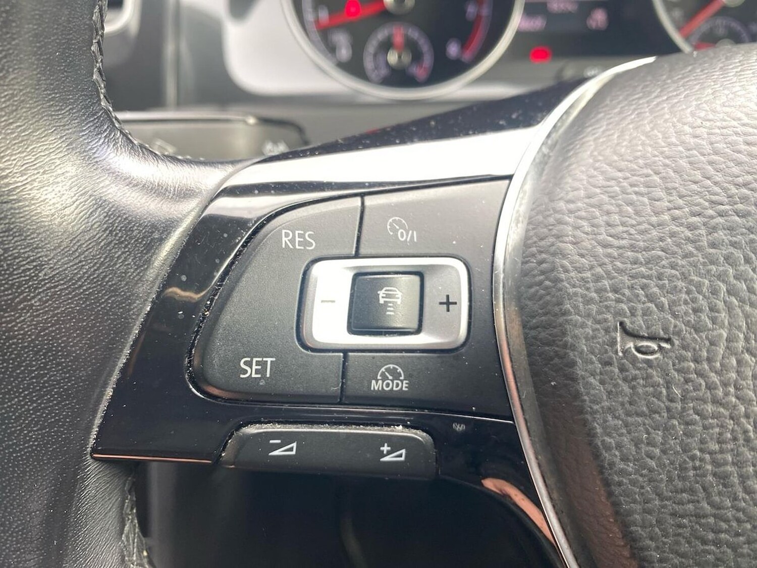 Used Volkswagen Golf 2018 for sale - 76347063: Photo 27