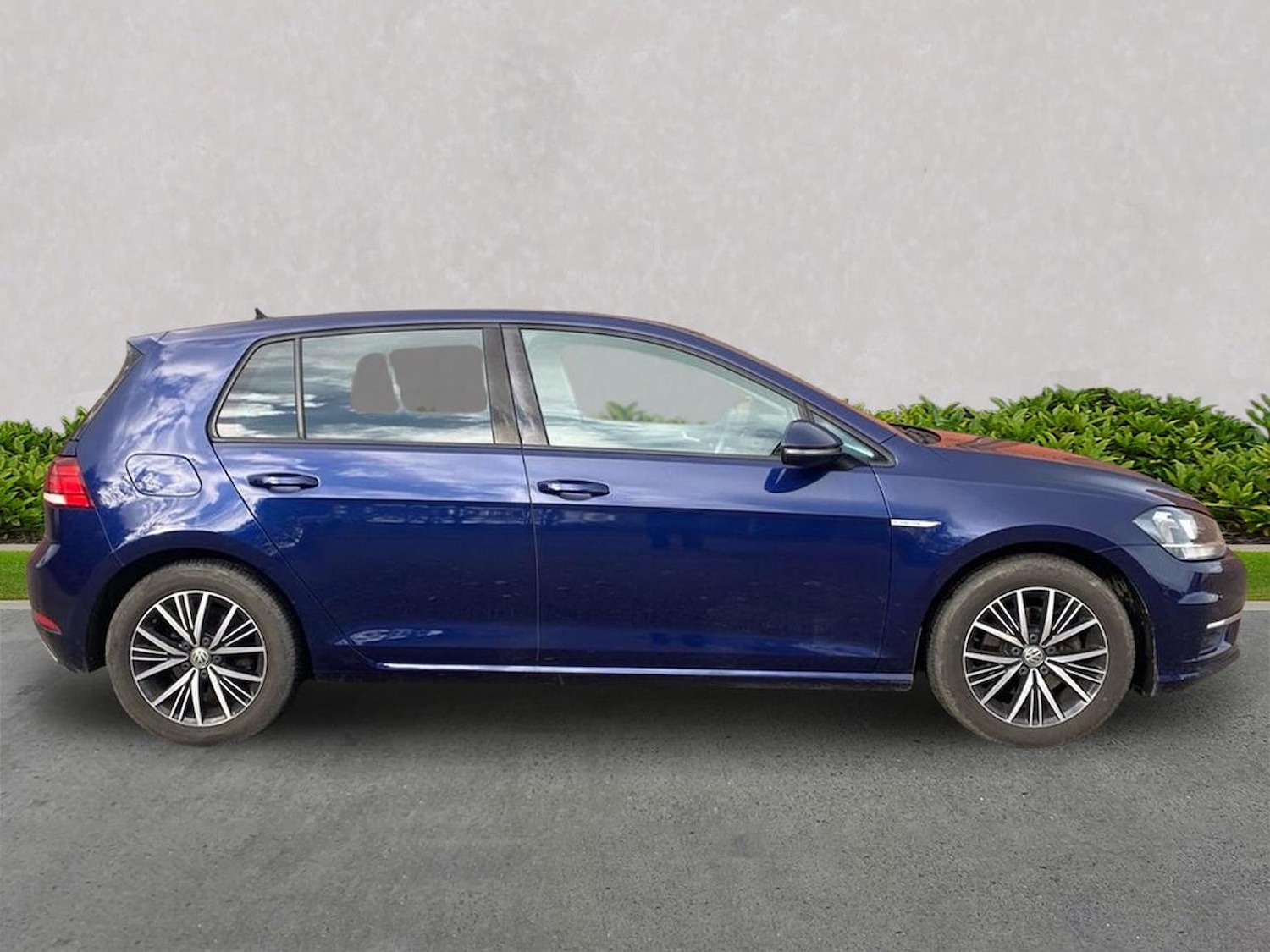 Used Volkswagen Golf 2018 for sale - 76347063: Photo 3
