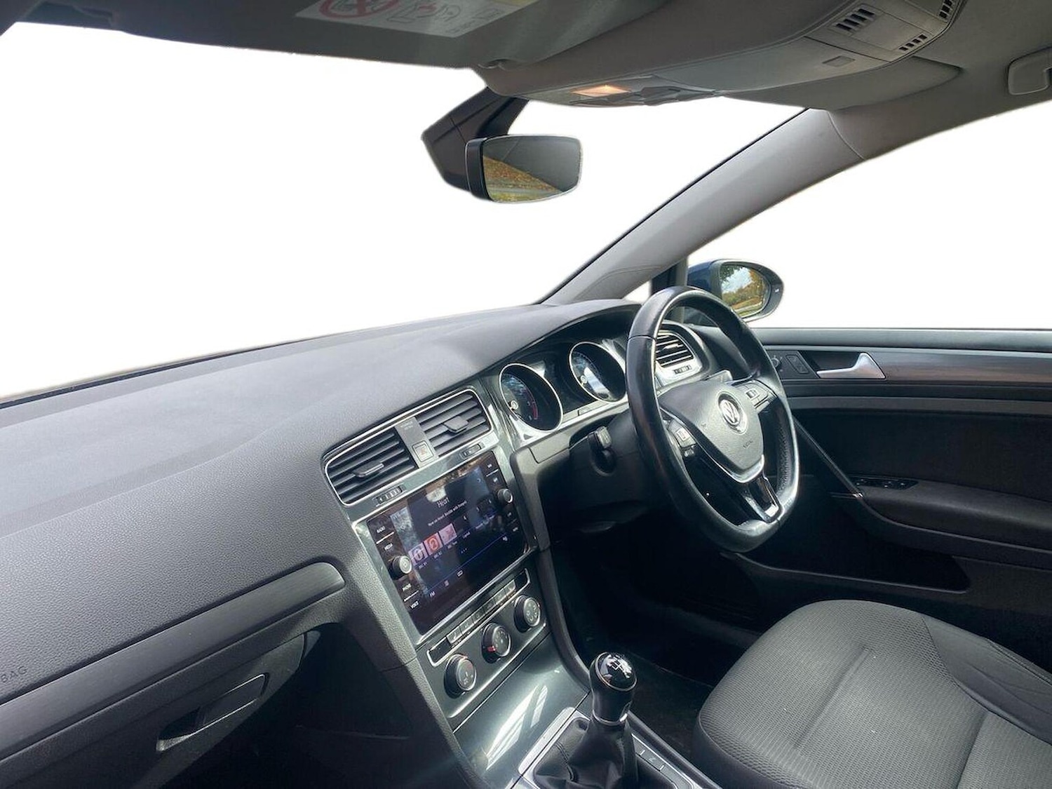 Used Volkswagen Golf 2018 for sale - 76347063: Photo 7