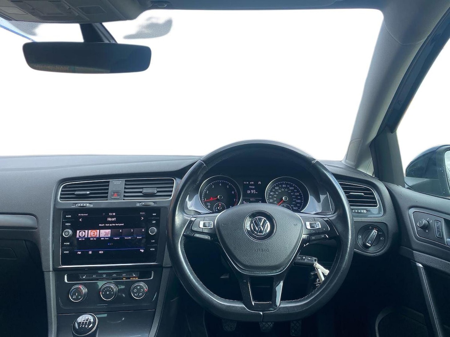 Used Volkswagen Golf 2018 for sale - 76347063: Photo 9