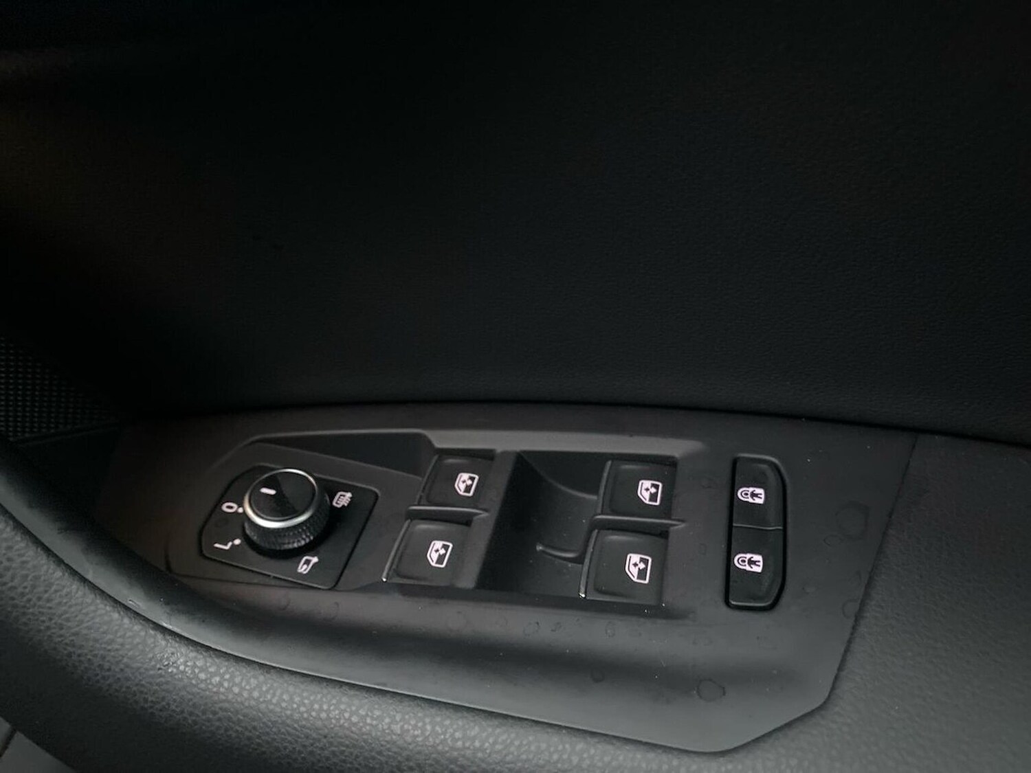 Used Volkswagen Touareg 2025 for sale - 77616723: Photo 21