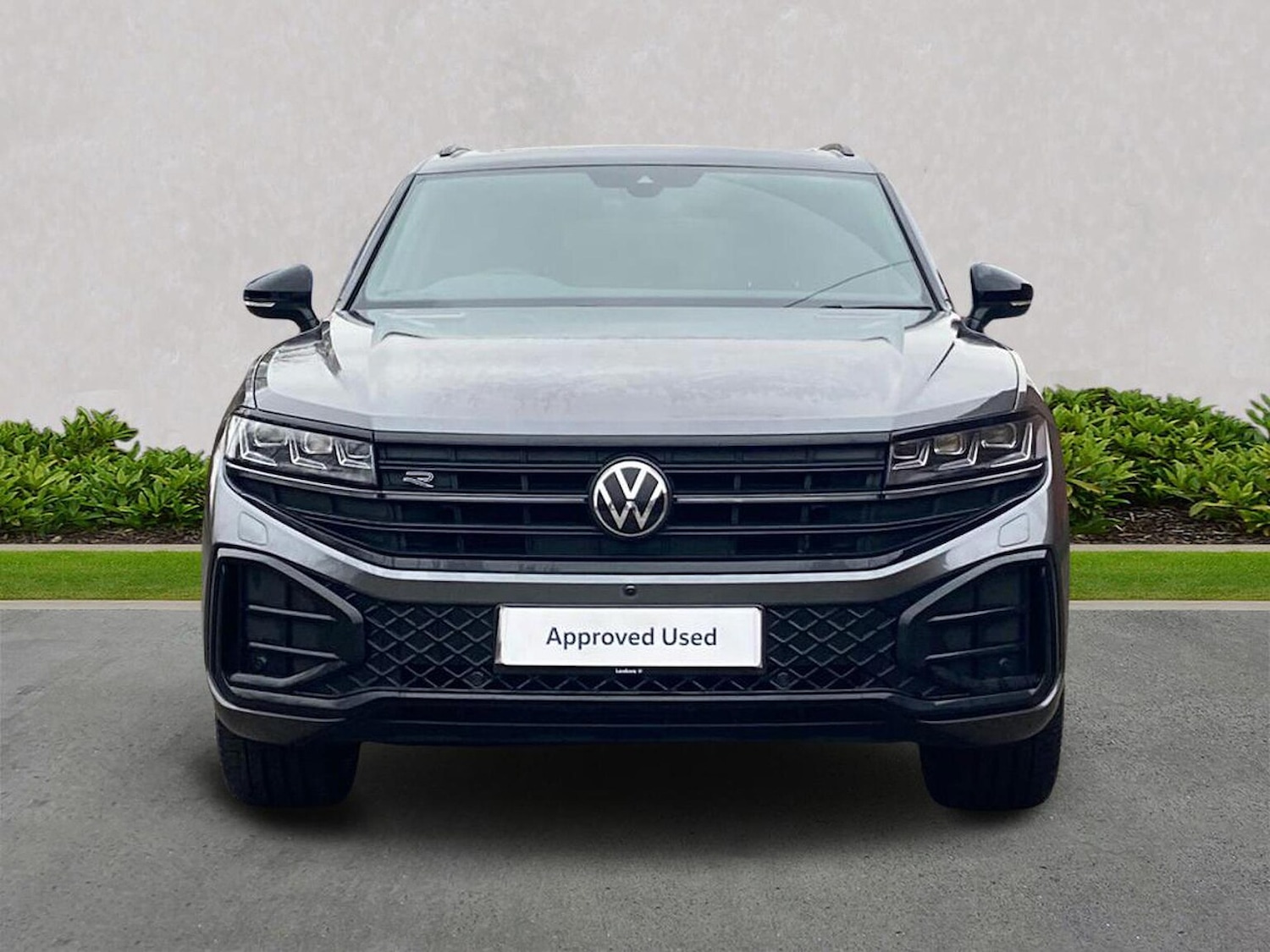 Used Volkswagen Touareg 2025 for sale - 77616723: Photo 5