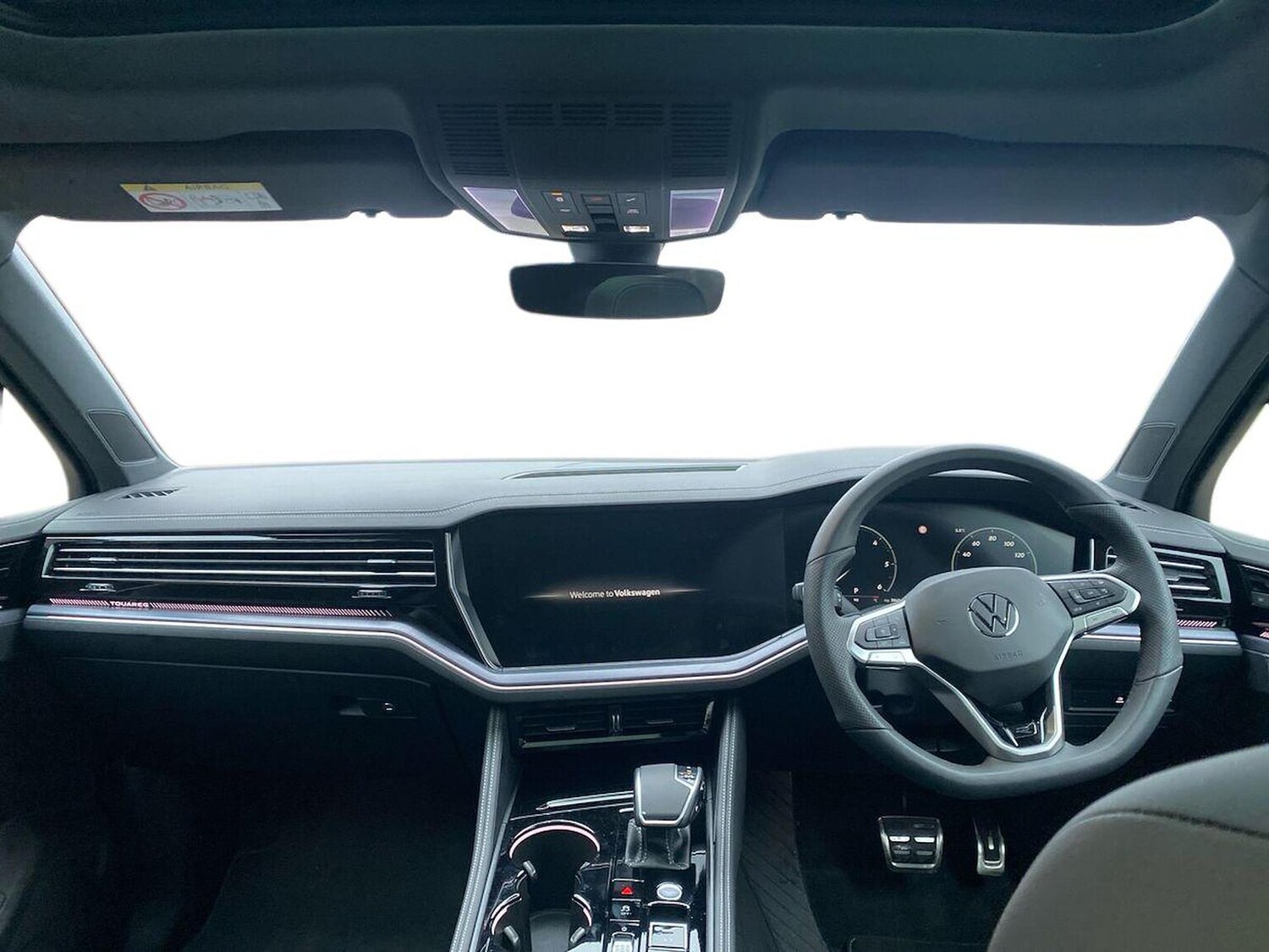 Used Volkswagen Touareg 2025 for sale - 77616723: Photo 8