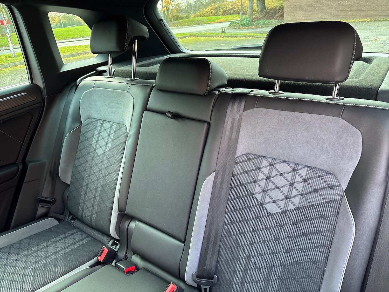 Used Volkswagen Tiguan 2023 for sale - 76477300: Photo 16