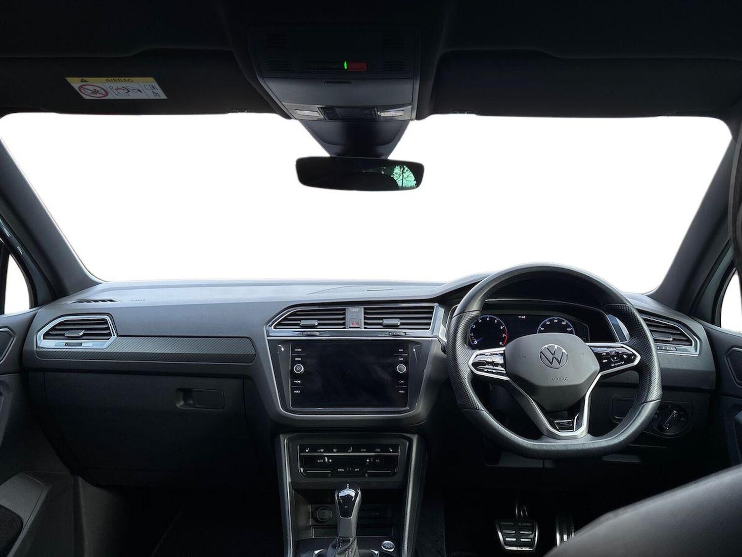 Used Volkswagen Tiguan 2023 for sale - 76477300: Photo 8