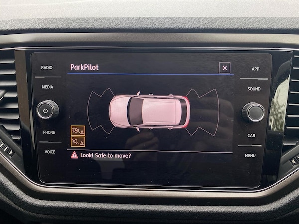 Used Volkswagen T-Roc 2019 for sale - 76107167: Photo 23