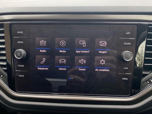 Used Volkswagen T-Roc 2019 for sale - 76107167: Photo 24