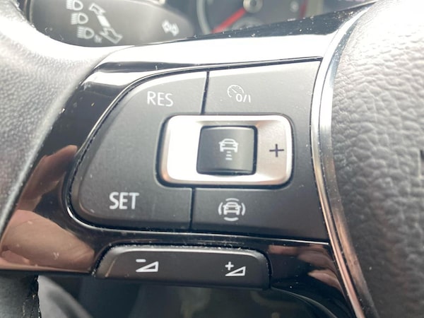 Used Volkswagen T-Roc 2019 for sale - 76107167: Photo 26