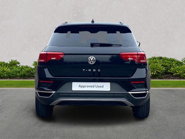 Used Volkswagen T-Roc 2019 for sale - 76107167: Photo 4