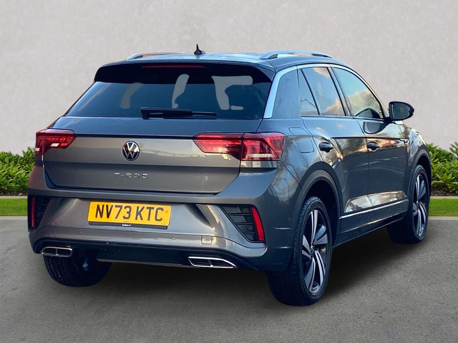 Used Volkswagen T-Roc 2024 for sale - 76720339: Photo 18