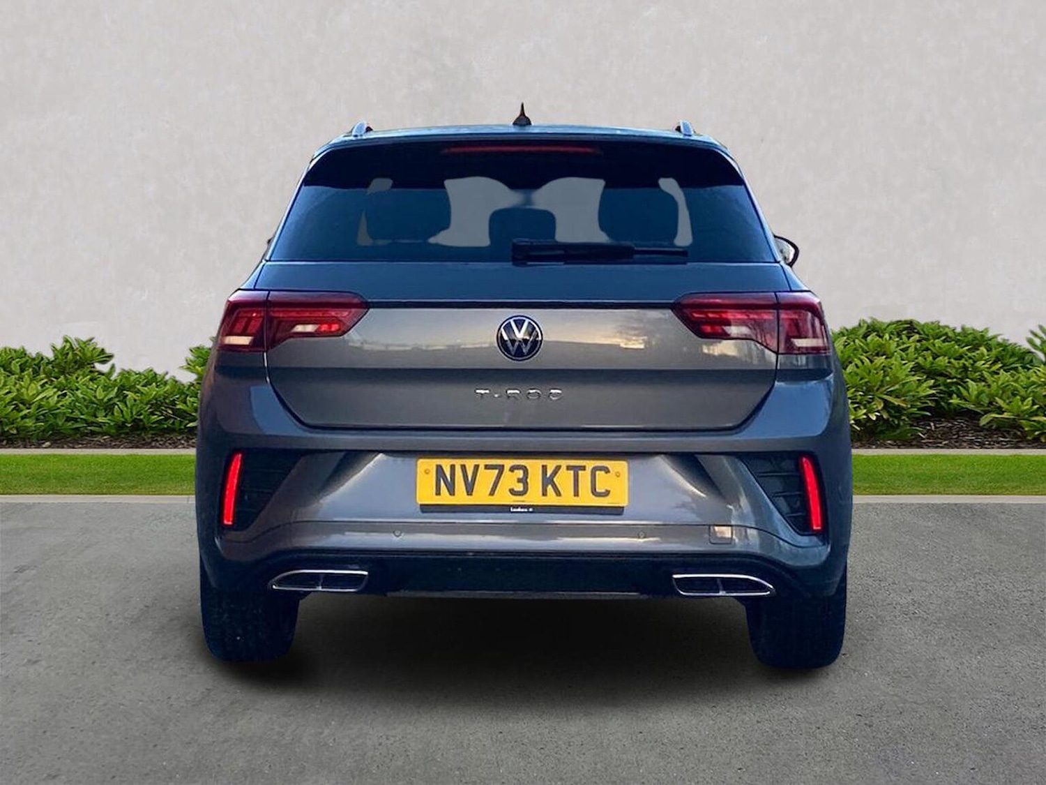 Used Volkswagen T-Roc 2024 for sale - 76720339: Photo 4