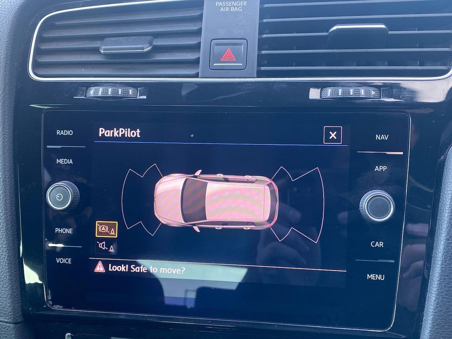 Used Volkswagen Golf 2018 for sale - 78195407: Photo 23