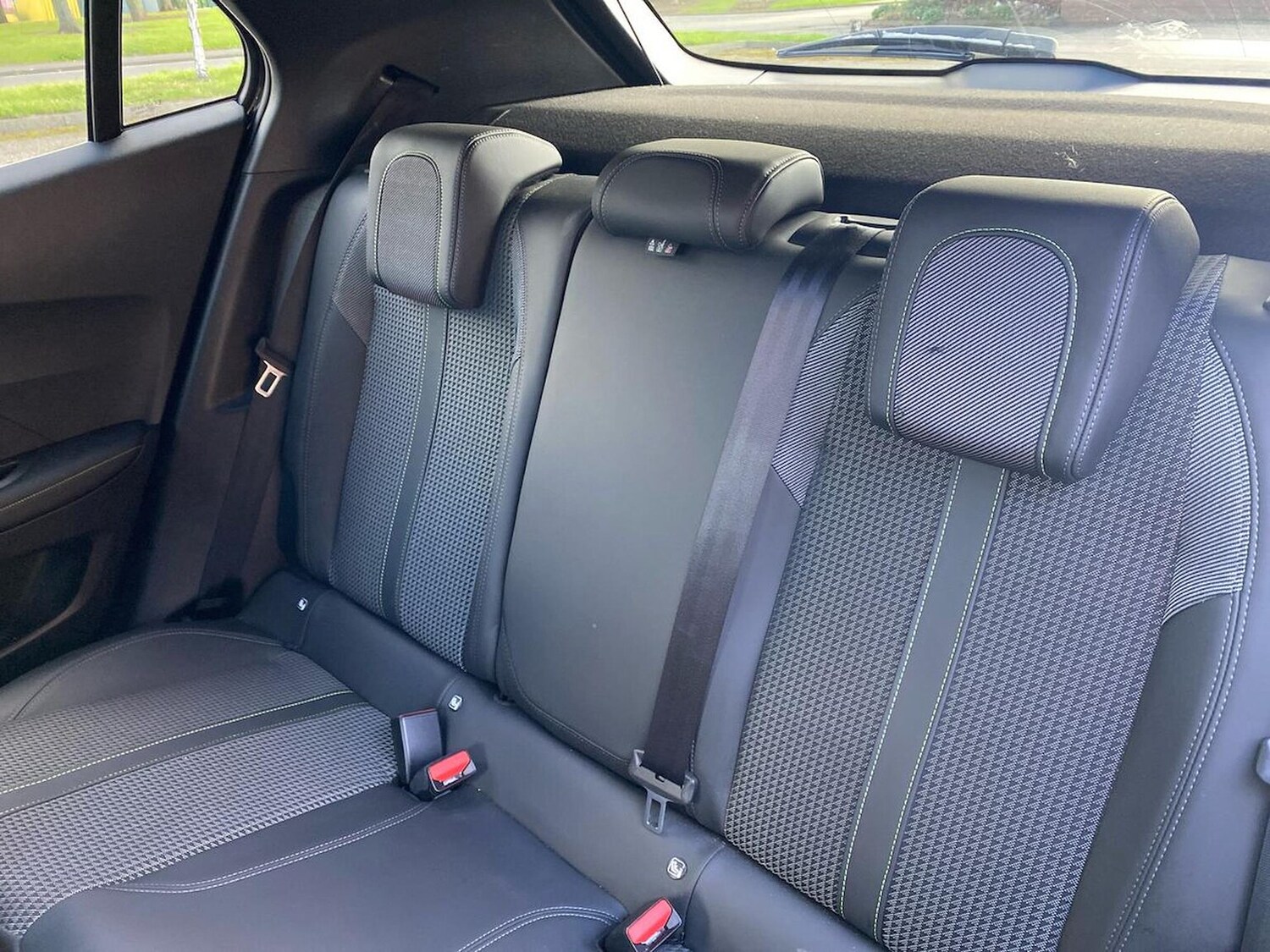 Used Peugeot 2008 2023 for sale - 75982204: Photo 16