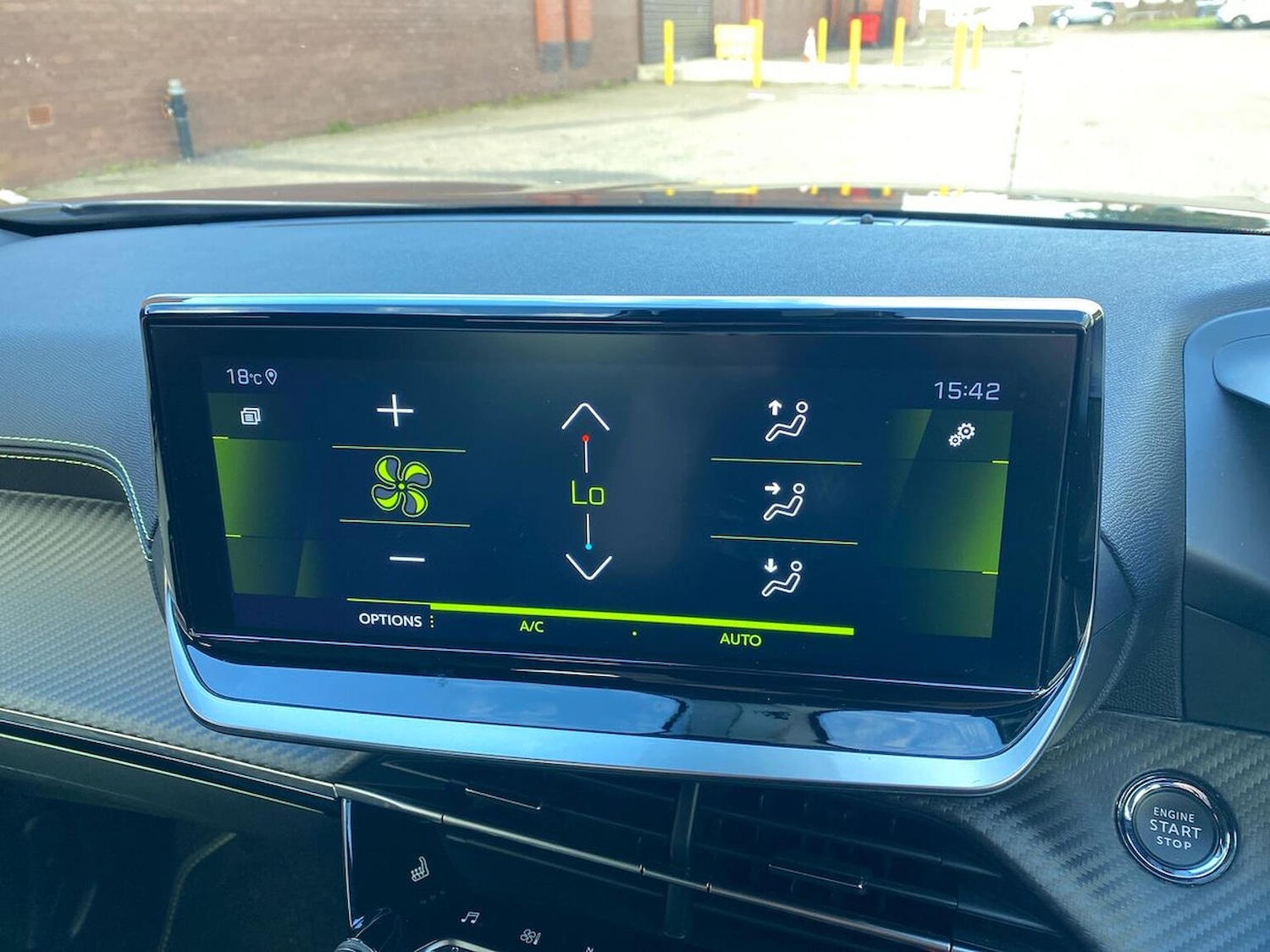 Used Peugeot 2008 2023 for sale - 75982204: Photo 22