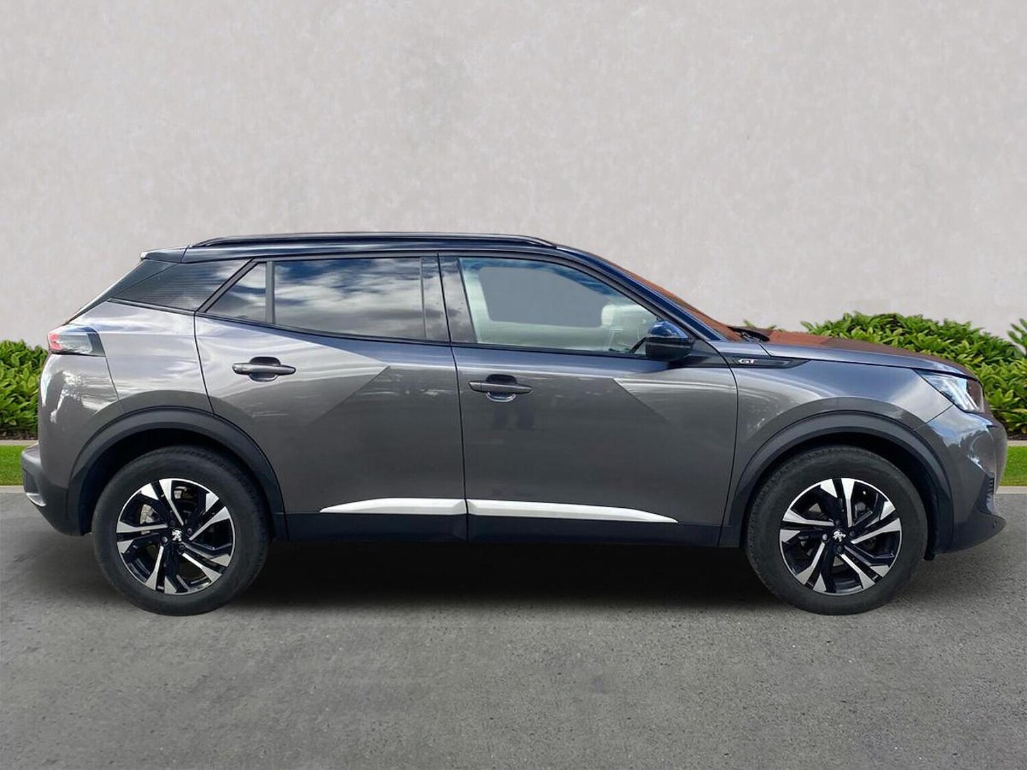 Used Peugeot 2008 2023 for sale - 75982204: Photo 3