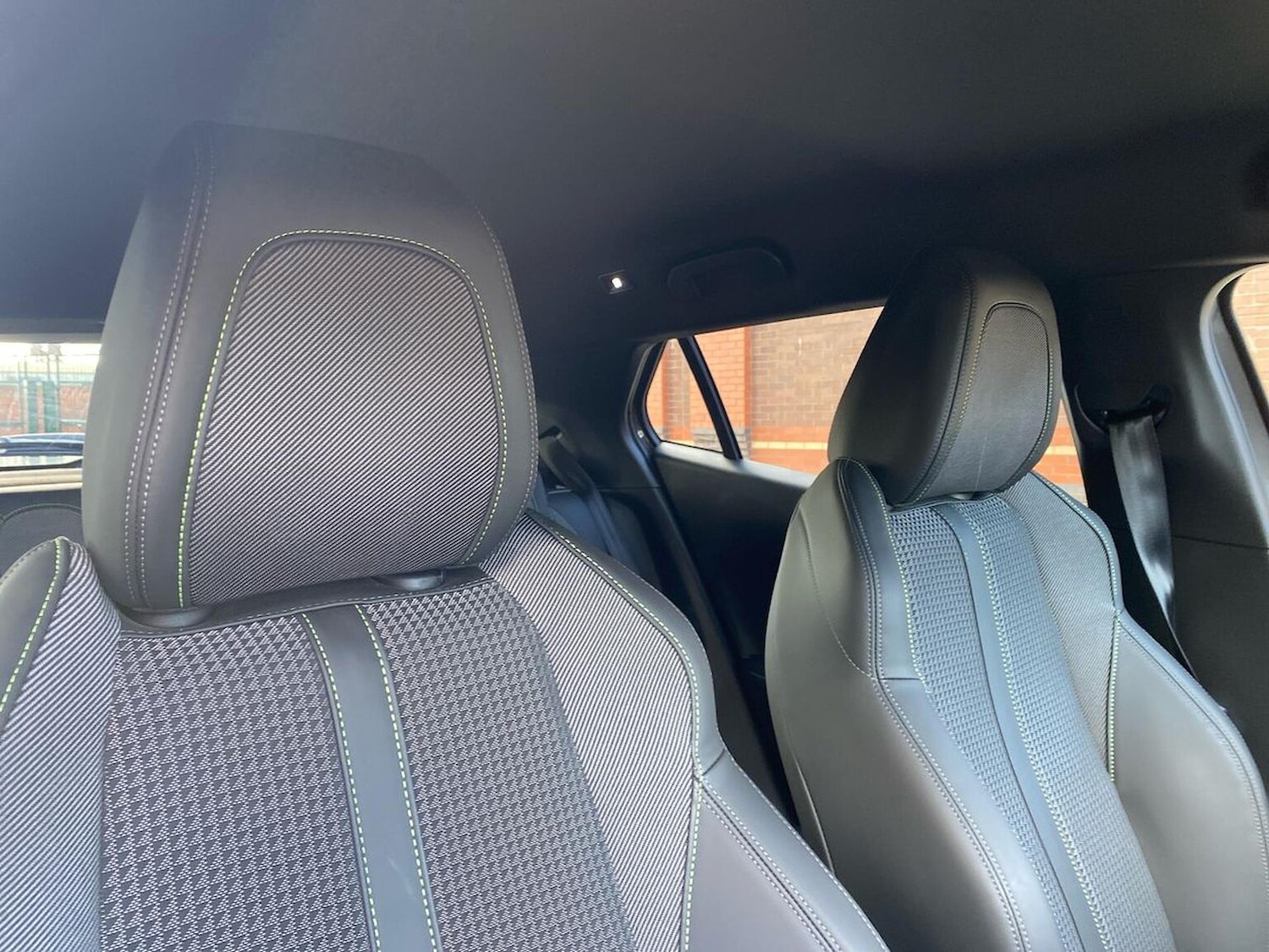 Used Peugeot 2008 2023 for sale - 75982204: Photo 31