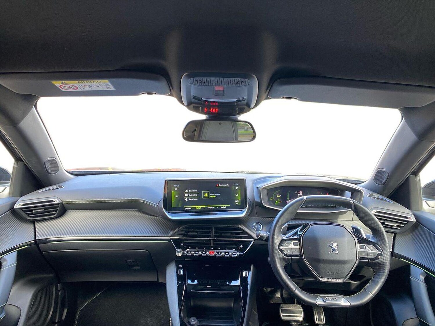 Used Peugeot 2008 2023 for sale - 75982204: Photo 8