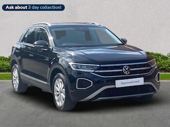 Used Volkswagen T-Roc 2023 for sale - 75550450: Photo