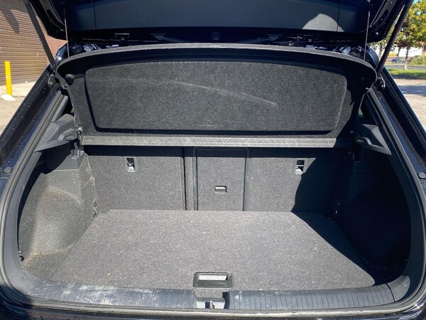 Used Volkswagen T-Roc 2025 for sale - 76065666: Photo 17
