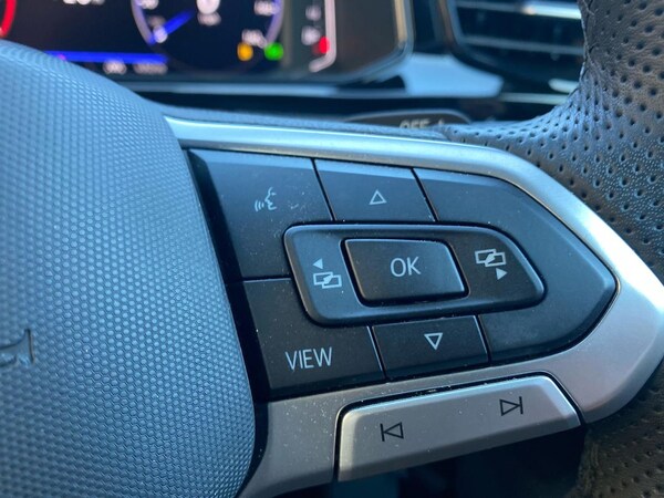 Used Volkswagen T-Roc 2025 for sale - 76065666: Photo 26