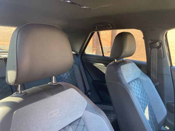 Used Volkswagen T-Roc 2025 for sale - 76065666: Photo 31