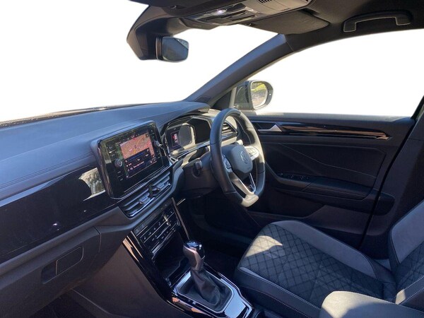 Used Volkswagen T-Roc 2025 for sale - 76065666: Photo 7