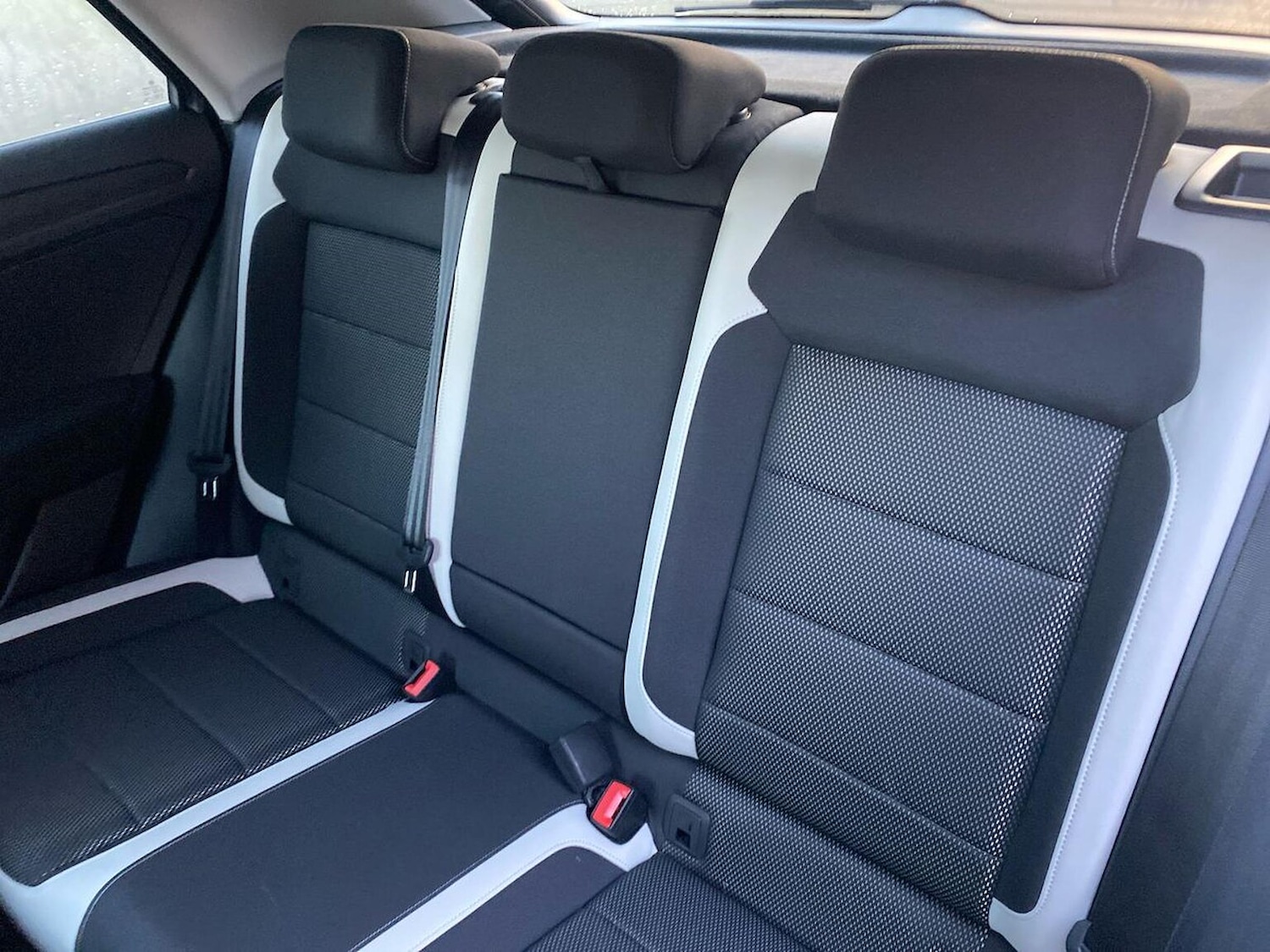 Used Volkswagen T-Roc 2021 for sale - 76741210: Photo 16