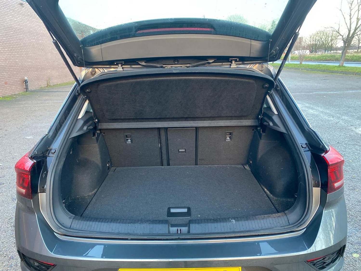 Used Volkswagen T-Roc 2021 for sale - 76741210: Photo 17