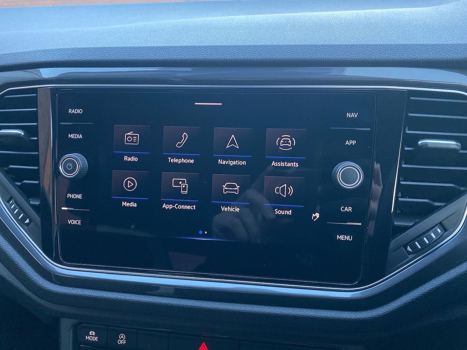 Used Volkswagen T-Roc 2021 for sale - 76741210: Photo 25