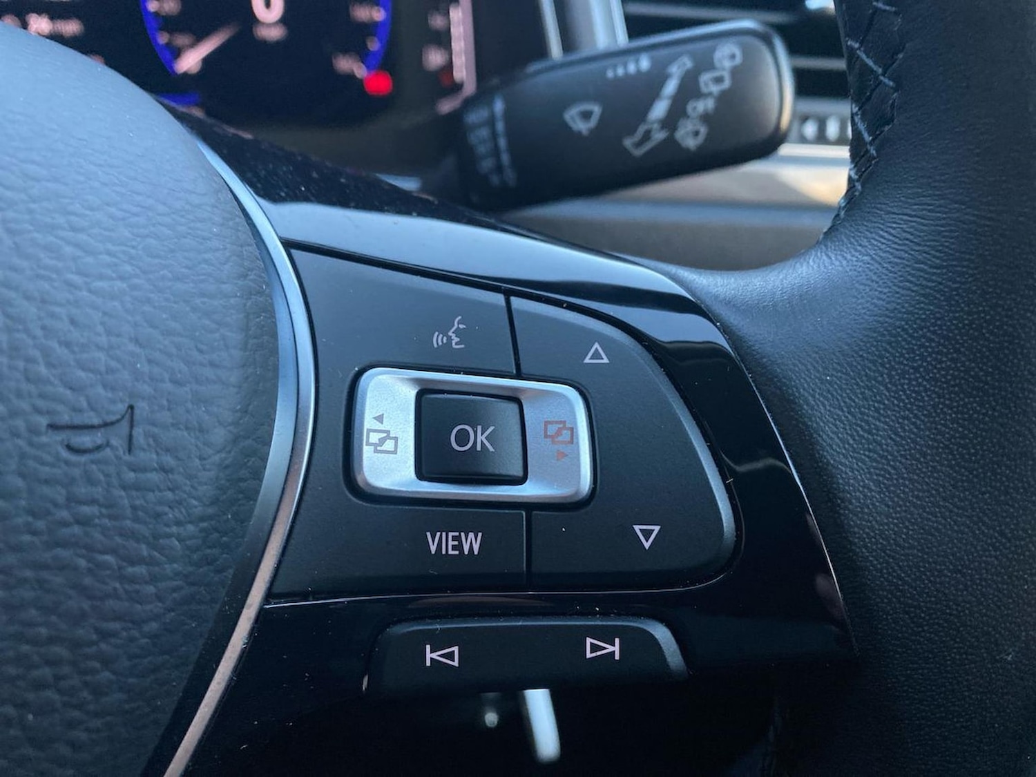 Used Volkswagen T-Roc 2021 for sale - 76741210: Photo 26