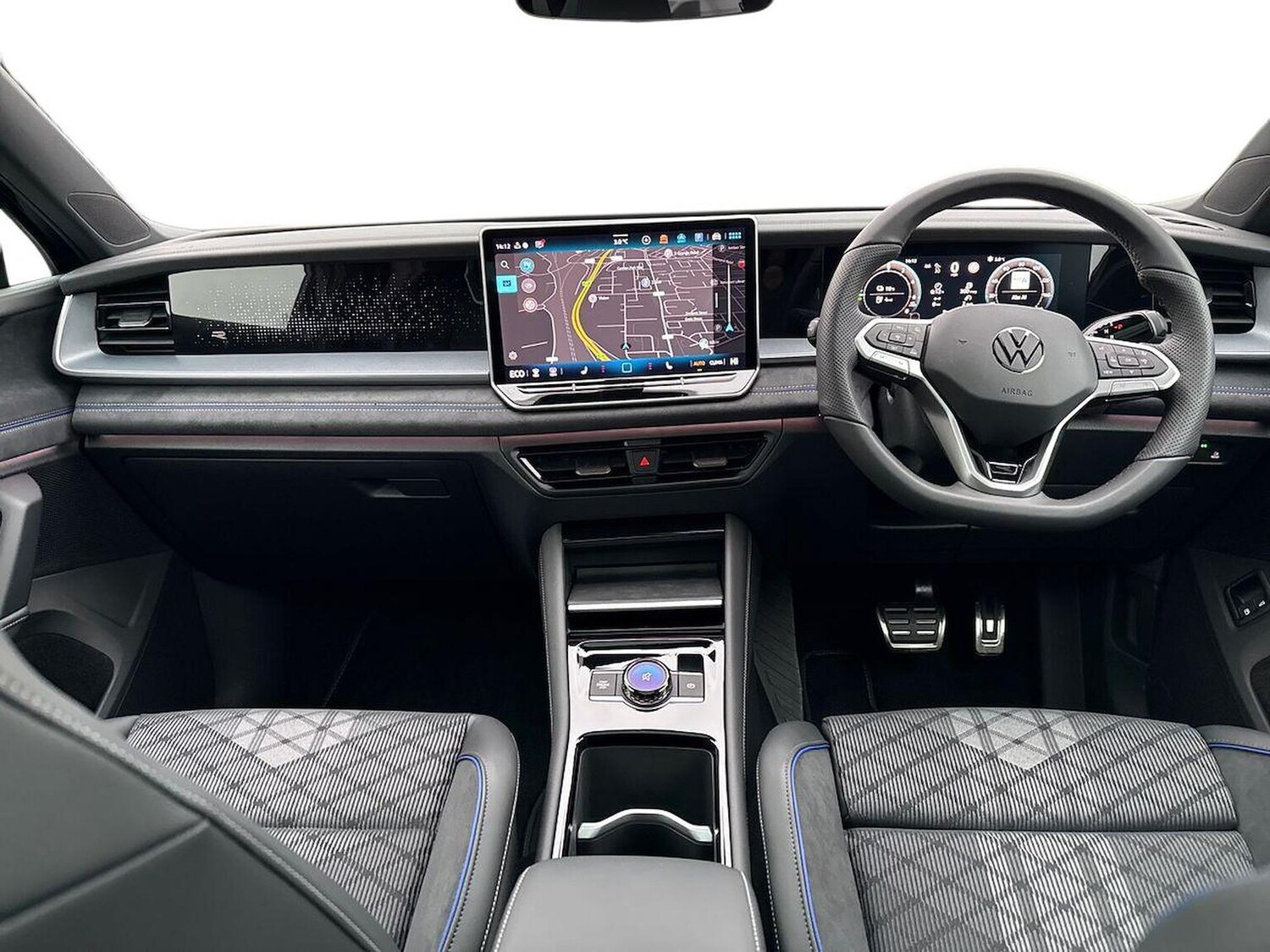 Used Volkswagen Touran 2026 for sale - 77896243: Photo 8