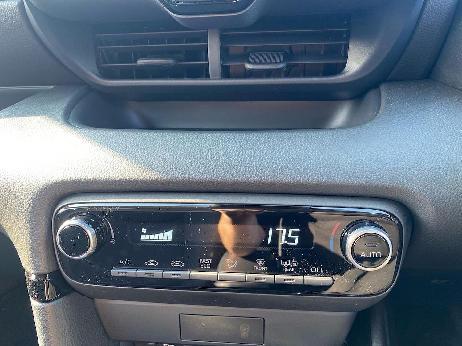 Used Toyota Yaris 2025 for sale - 78195165: Photo 12