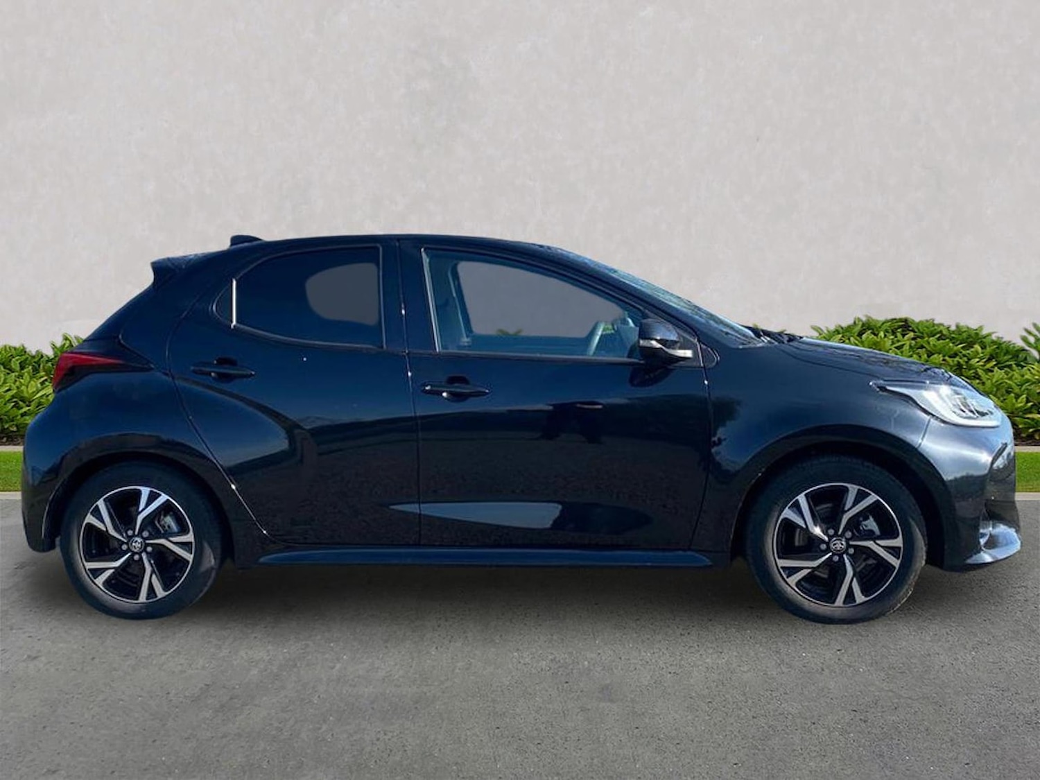 Used Toyota Yaris 2025 for sale - 78195165: Photo 3