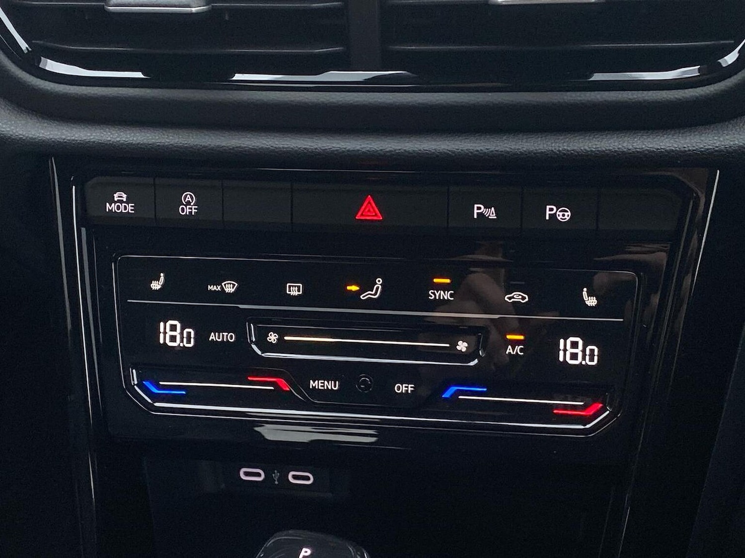 Used Volkswagen T-Roc 2025 for sale - 76477305: Photo 12