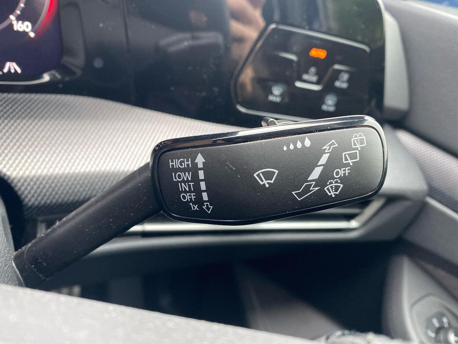 Used Volkswagen Golf 2025 for sale - 76477310: Photo 28