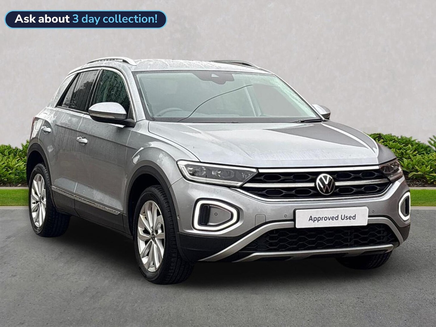 Used Volkswagen T-Roc 2024 for sale - 76275165: Photo 1