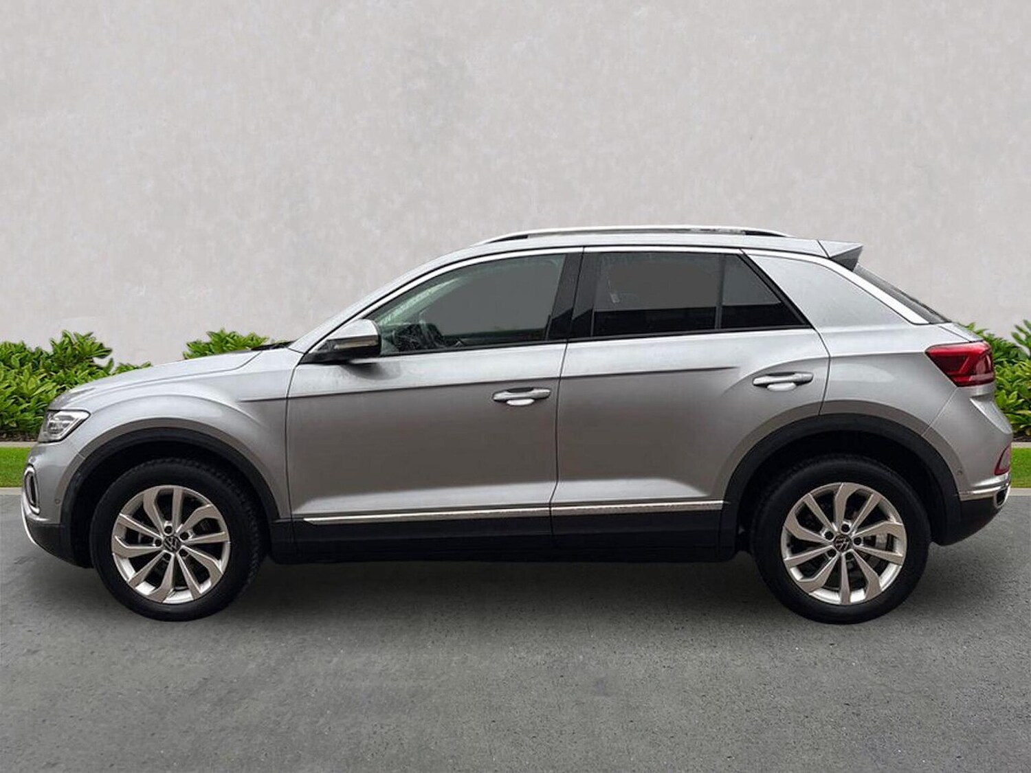 Used Volkswagen T-Roc 2024 for sale - 76275165: Photo 19