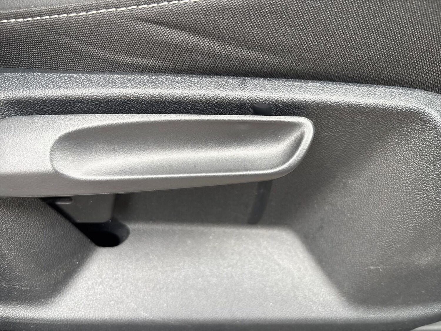 Used Volkswagen T-Roc 2024 for sale - 76275165: Photo 30