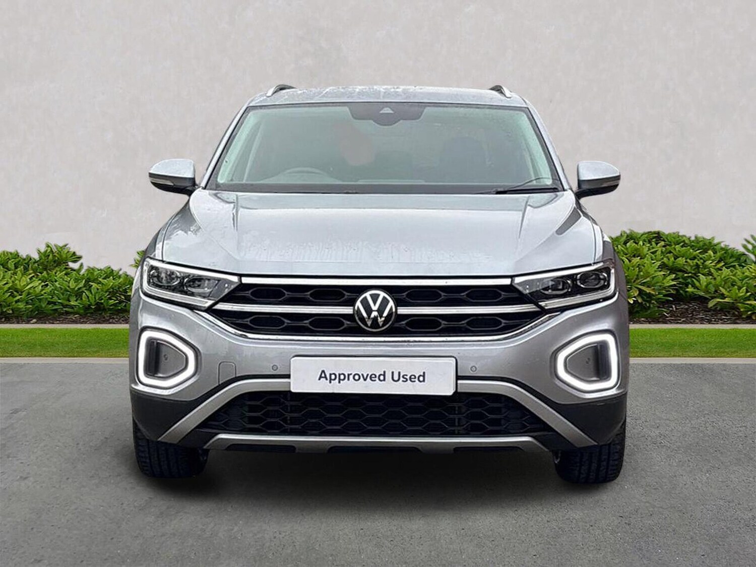 Used Volkswagen T-Roc 2024 for sale - 76275165: Photo 5