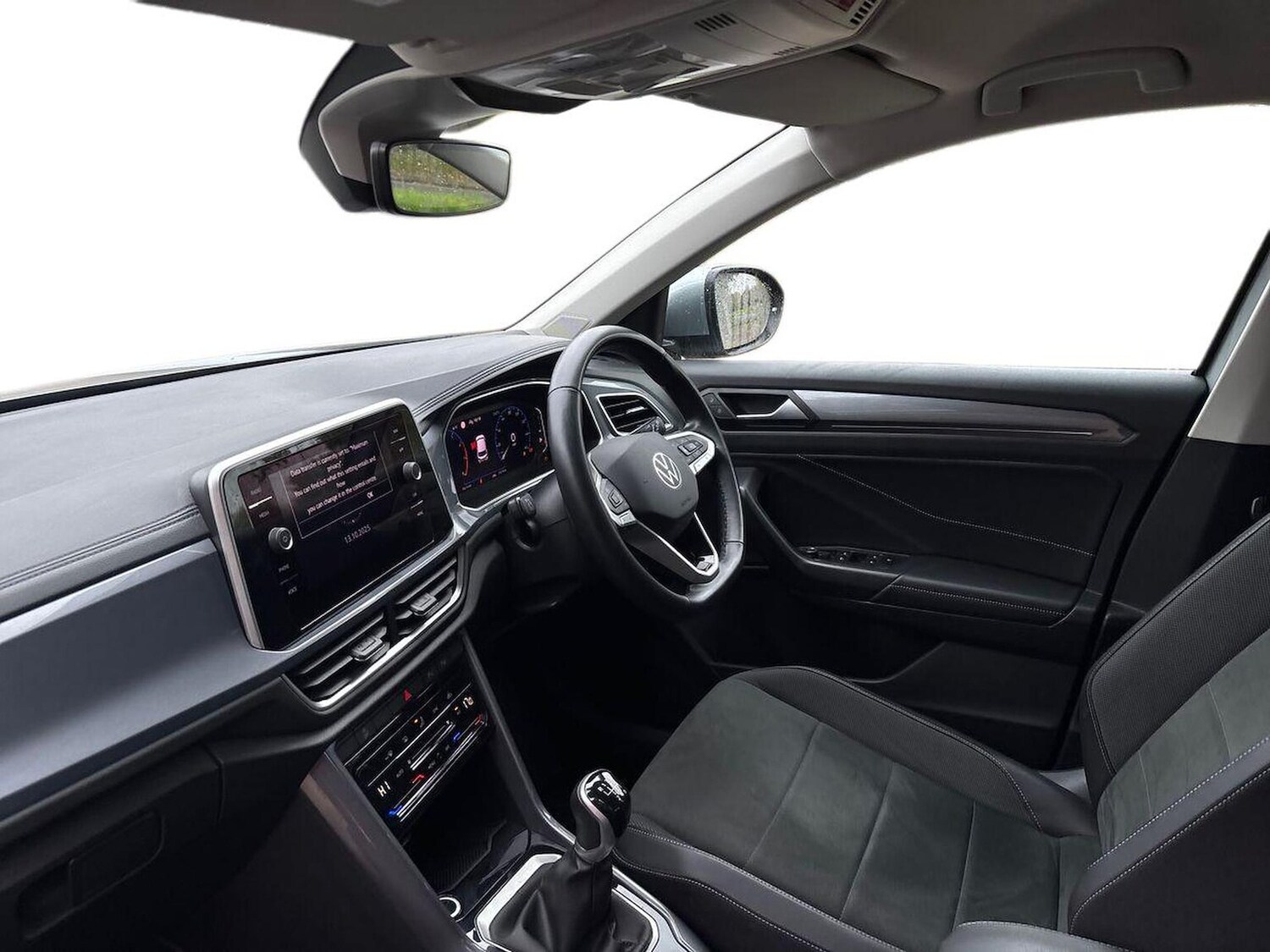 Used Volkswagen T-Roc 2024 for sale - 76275165: Photo 7