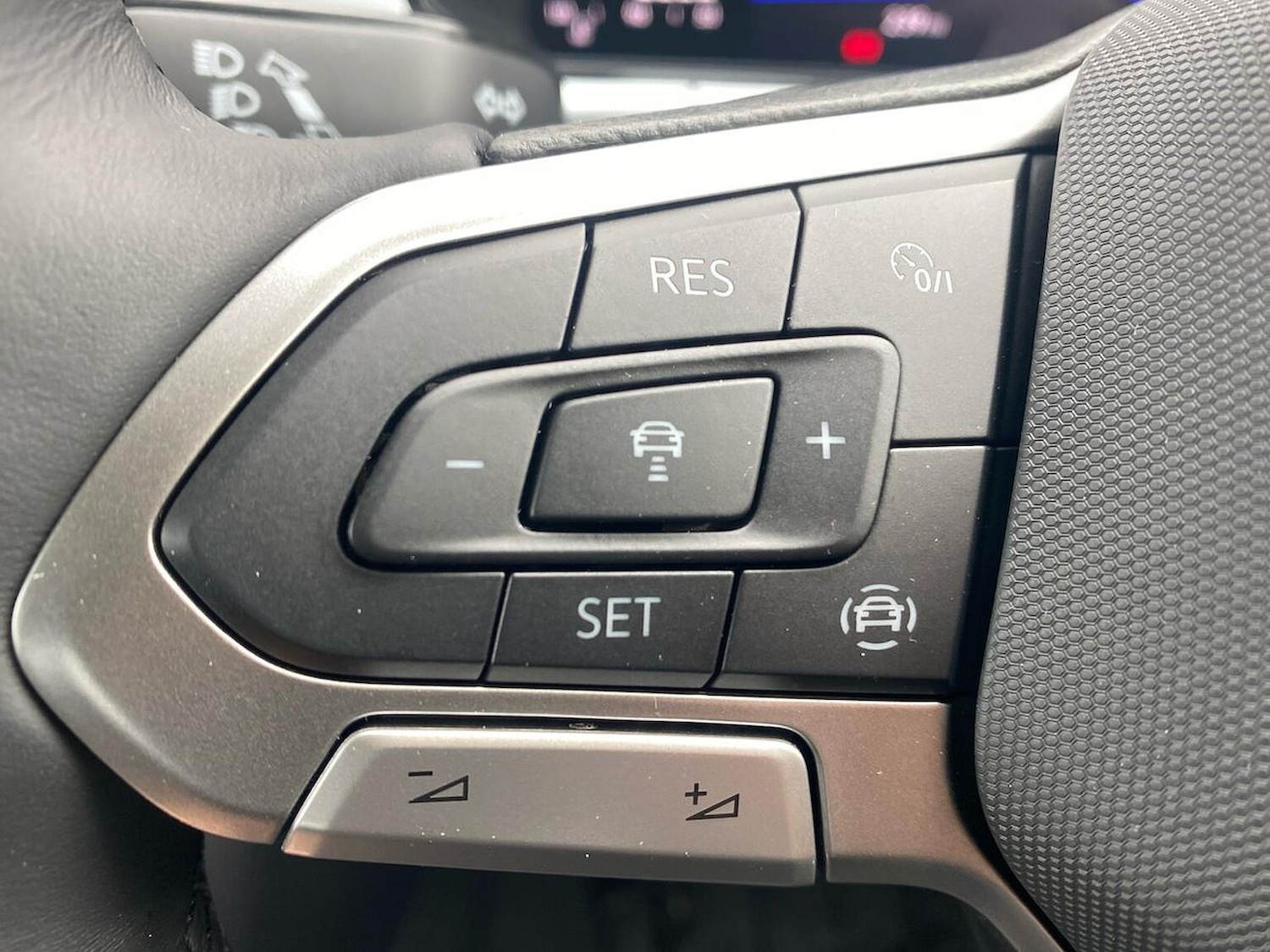 Used Volkswagen T-Roc 2026 for sale - 77896269: Photo 26