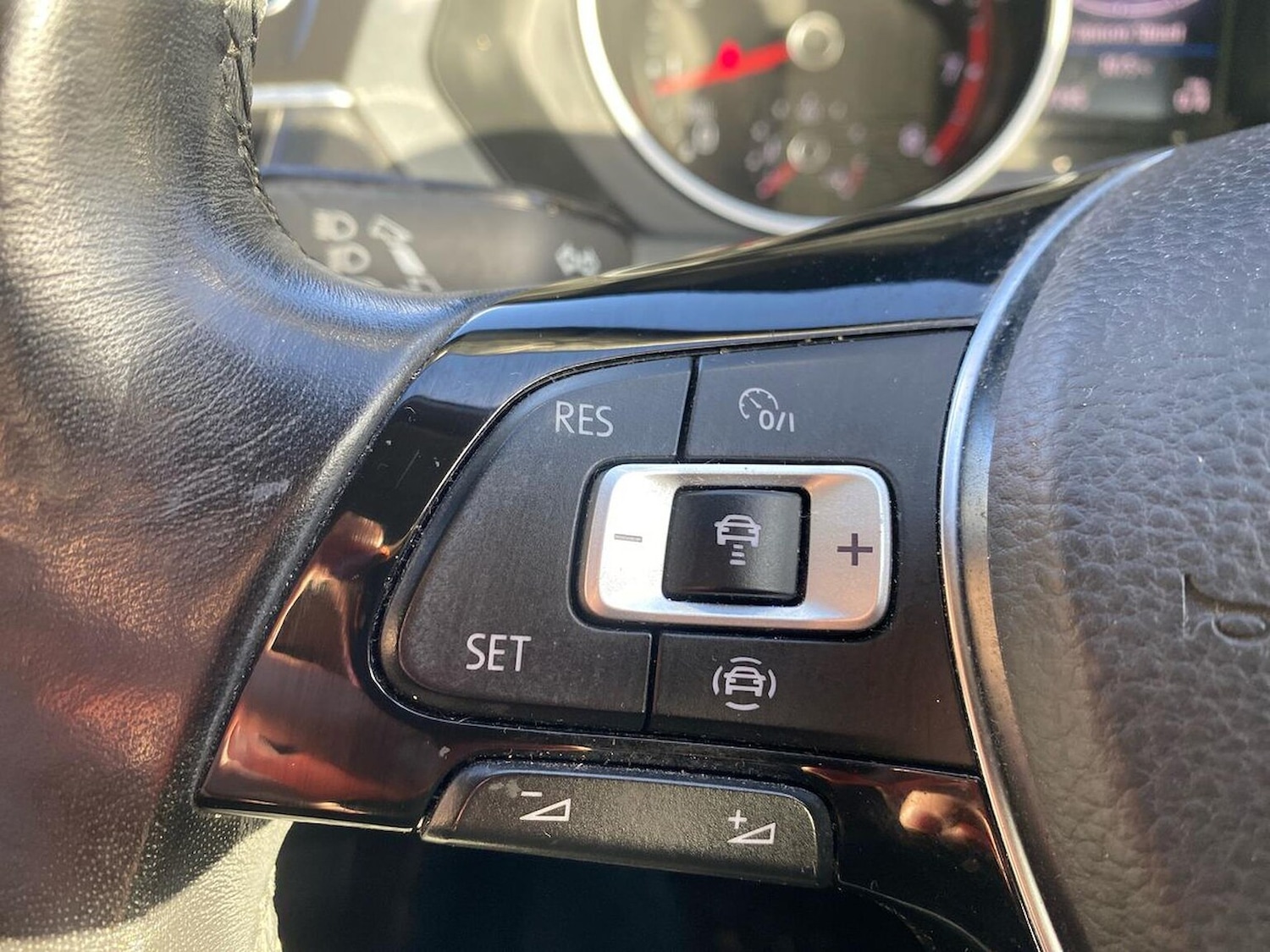 Used Volkswagen Tiguan 2019 for sale - 76860041: Photo 27